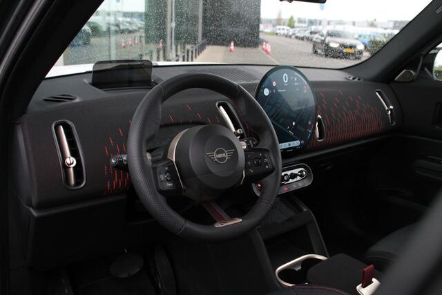 Mini COUNTRYMAN C Automaat / John Cooper Works / Pakket L / 20" JCW Flag Spoke 2-tone