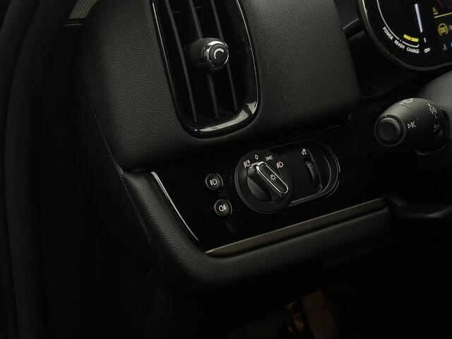 Mini COUNTRYMAN Mini Cooper S E ALL4 Essential Camera Stoelverwarming Automaat