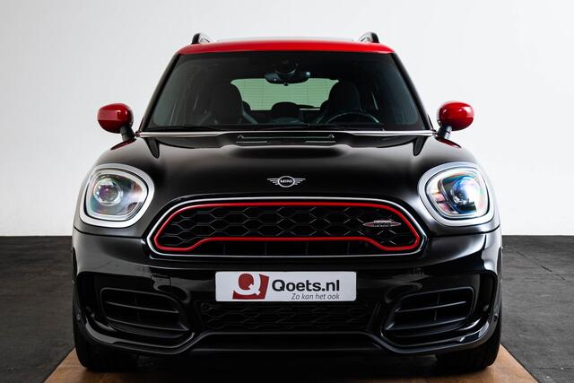 Mini COUNTRYMAN 2.0 John Cooper Works ALL4 Chili Panoramadak - Head-up - Adaptive Cruise Control - Harman Kardon - Camera - Stoelverwarming - Navigatiesysteem - Park Assistant