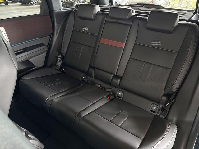 Mini COUNTRYMAN Electric E John Cooper Works M 66.5 kWh | Pakket M | Dak en spiegelkappen in Jetblack