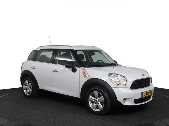 Mini COUNTRYMAN Mini 1.6 D One Pepper | Navi | bluetooth | Sfeerlicht |