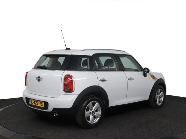 Mini COUNTRYMAN Mini 1.6 D One Pepper | Navi | bluetooth | Sfeerlicht |