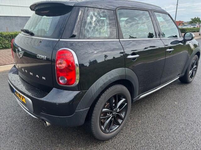 Mini COUNTRYMAN 1.6 COOPER PEPPER