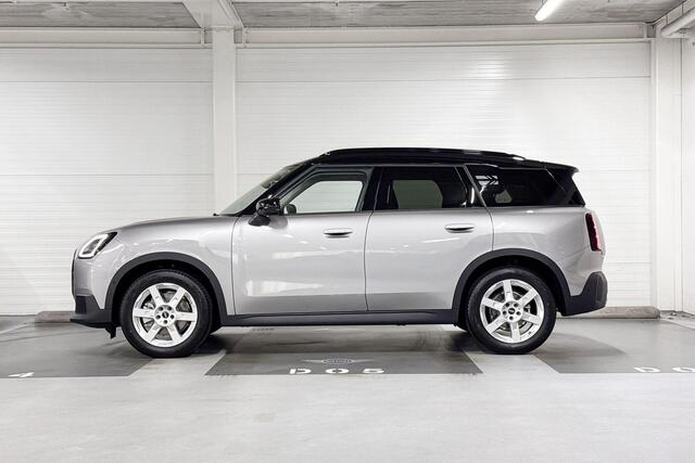 Mini COUNTRYMAN C MINI Countryman 1.5 C Classic M Plus | Pakket M Plus | Dak en spiegelkappen in Jetblack