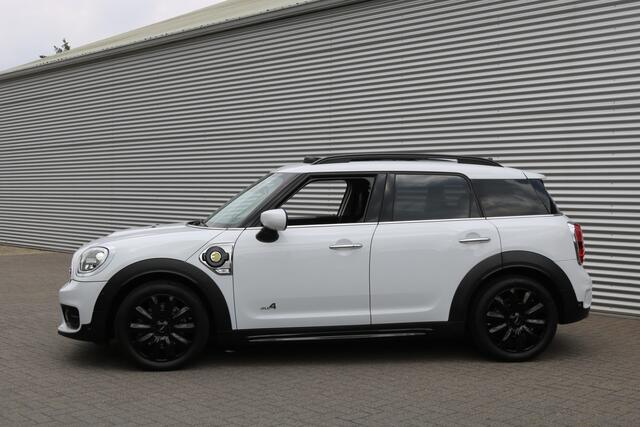 Mini COUNTRYMAN Mini 2.0 Cooper S E ALL4 (Panoramadak Sportleder Navi/Camera Carplay HarmanKardon HeadUp Keyless Full-Led 18InchLMV PrivacyGlass Pdc V+A)