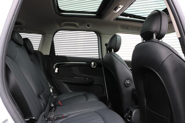 Mini COUNTRYMAN Mini 2.0 Cooper S E ALL4 (Panoramadak Sportleder Navi/Camera Carplay HarmanKardon HeadUp Keyless Full-Led 18InchLMV PrivacyGlass Pdc V+A)