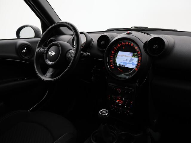 Mini COUNTRYMAN Mini 1.6 ONE PEPPER *1e EIGENAAR + DEALER ONDERHOUDEN!* | XENON | NAVIGATIE | CRUISE | CLIMATE CONTROL