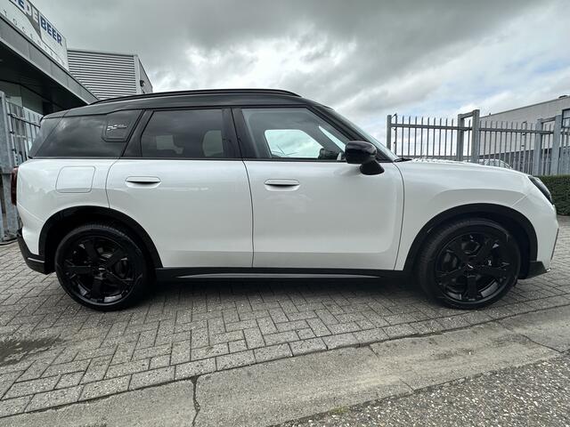 Mini COUNTRYMAN Mini 1.5 C John Cooper Works XL Pano-Dak | Trekhaak | Memory | Massage | HUD