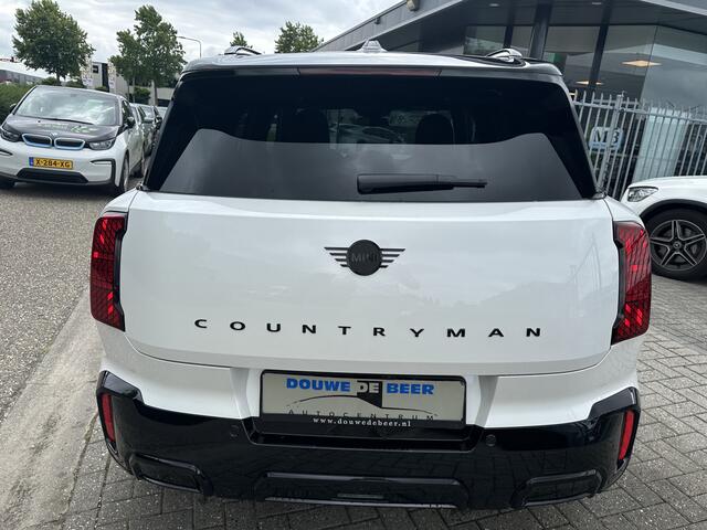 Mini COUNTRYMAN Mini 1.5 C John Cooper Works XL Pano-Dak | Trekhaak | Memory | Massage | HUD