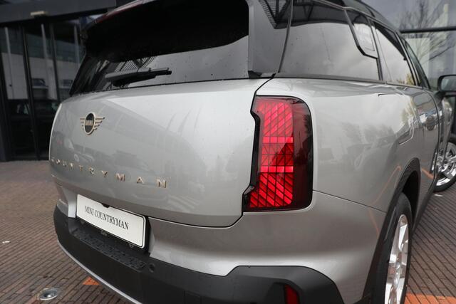 Mini COUNTRYMAN C | Classic Trim + Package M