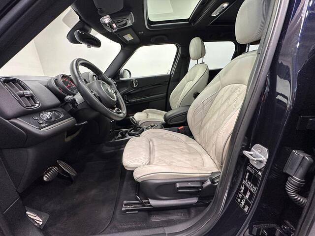 Mini COUNTRYMAN Mini 2.0 John Cooper Works ALL4 Chili