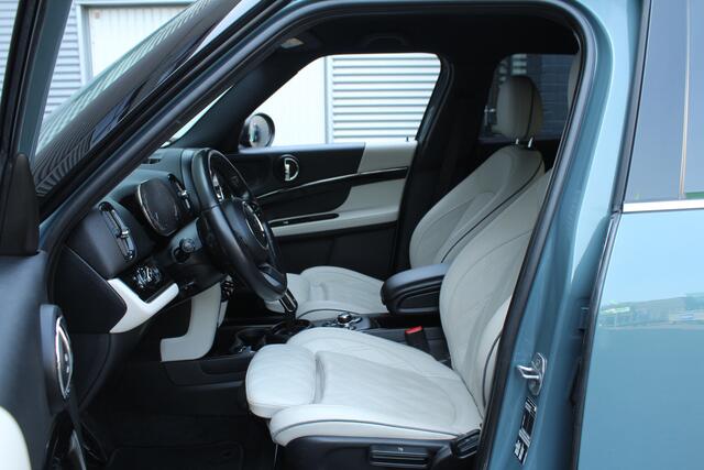 Mini COUNTRYMAN 1.5 136pk Business Edition AUTOMAAT NL-Auto NAP Clima Cruise Navi Carplay Camera 17"LMV Leder Afn. Trekhaak 1500kg