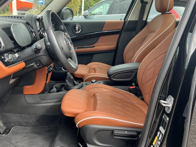 Mini COUNTRYMAN Mini 2.0 Cooper S E ALL4 Navigatie Panoramdak Sportstoelen Leder Stoel + Stuurverwarming Carplay Keyless Clima Camera Plug In Hybride