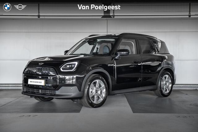 Mini COUNTRYMAN E Classic XS 66.5 kWh MINI Countryman E Classic 66.5 kWh | Pakket M | Dak in carrosseriekleur | Selections