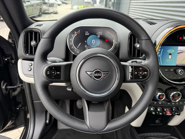 Mini COUNTRYMAN 1.5 Cooper One Northwood Pano/Leder/Camera