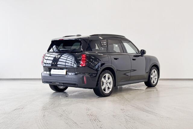 Mini COUNTRYMAN SE ALL4 Classic M Plus 66.5 kWh