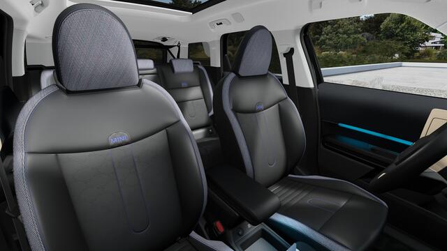 Mini COUNTRYMAN Mini SE ALL4 Classic M Plus 66.5 kWh YUC