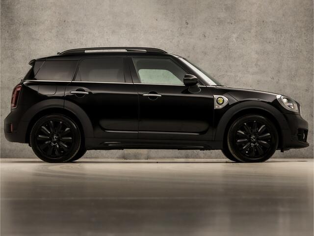 Mini COUNTRYMAN Mini 2.0 Cooper S E ALL4 Full Option 225Pk Automaat (PANORAMADAK, APPLE CARPLAY, HEAD UP DISPLAY, CAMERA, HARMAN / KARDON, SFEERVERLICHTING, ELEKTRISCHE STOELEN, UNION JACK ACHTERLICHTEN, STOELVERWARMING, ADAPTIVE CRUISE, DEALE
