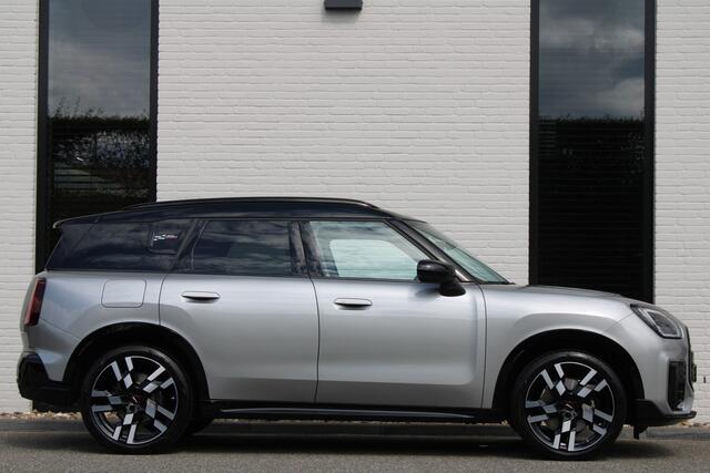 Mini COUNTRYMAN Mini 1.5 C John Cooper Works XL / NL-auto / Panorama / 9.000km / Vol Opties / NIEUWSTAAT