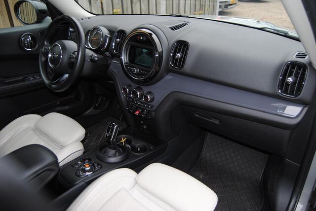 Mini COUNTRYMAN Mini 1.5 One D Chili AUTOMAAT. Lage km stand