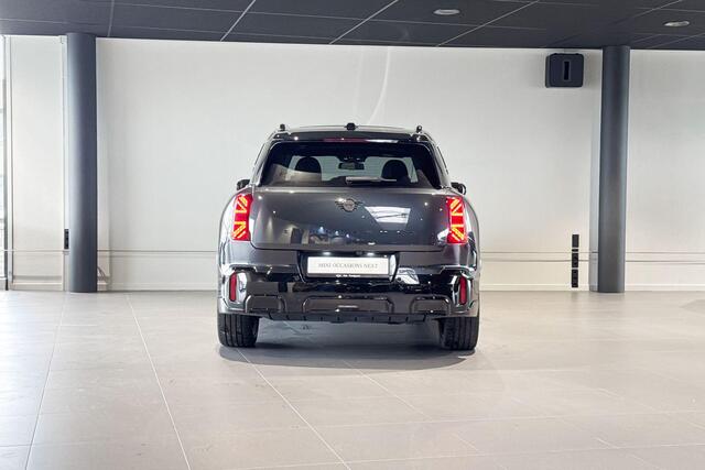 Mini COUNTRYMAN E John Cooper Works S 66.5 kWh | Glazen Panoramadak | Head-up Display | Harman Kardon | Trekhaak |