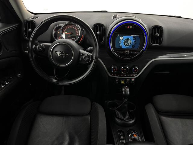 Mini COUNTRYMAN Mini 2.0 Cooper S E ALL4 Pepper Half leder, Navi, Parkeersensoren, Cruise control, Stoelverwarming, Clima, Lichtmetalen velgen