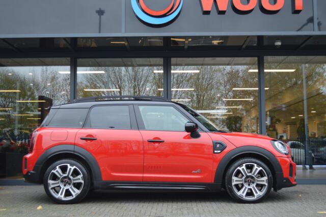 Mini COUNTRYMAN Mini 2.0 Cooper S ALL4 Aut. Led Leder Panorama Memory Head-Up Camera Keyless Harman/Kardon Pdc