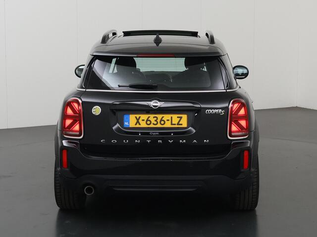Mini COUNTRYMAN Mini 2.0 Cooper S E ALL4 MINI Yours | HUD | Sportstoelen | Groot Navigatie | Ele. verstelbare stoelen + Geheugen | Camera | DAB | Stoelverwarming | Panoramadak | Adaptieve Cruise Control | Harman/Kardon |