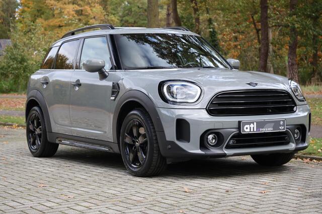 Mini COUNTRYMAN Mini 1.5 Cooper MINI Yours Pano | HUD | Leder | Harman Kardon | Camera | Keyless | Adap cruise | Elektr stoel met memory | Trekhaak | etc.