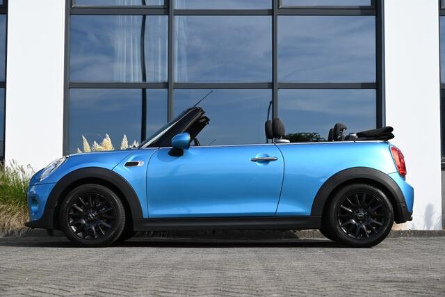 Mini Cabrio Chili 1.5 Cruise Navi Dealer onderhouden