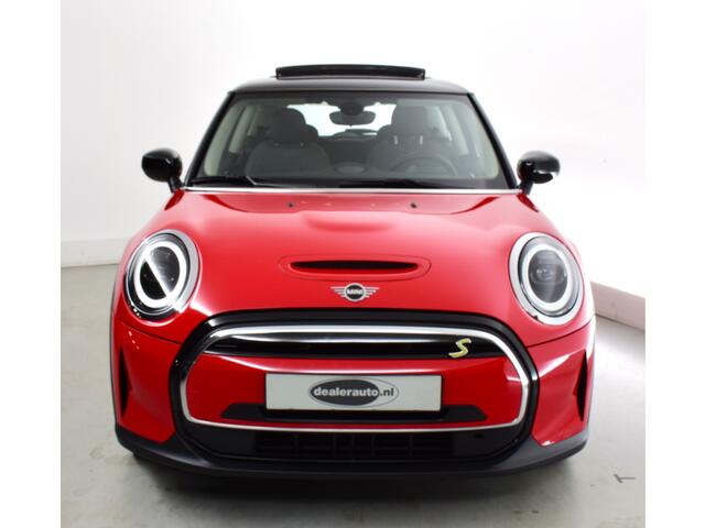 Mini Electric Cooper SE PANO Classic schuifdak, Apple Carpay, Stoelverwarm, cruise c, bluetooth, Union Jack achterlichten, navy.