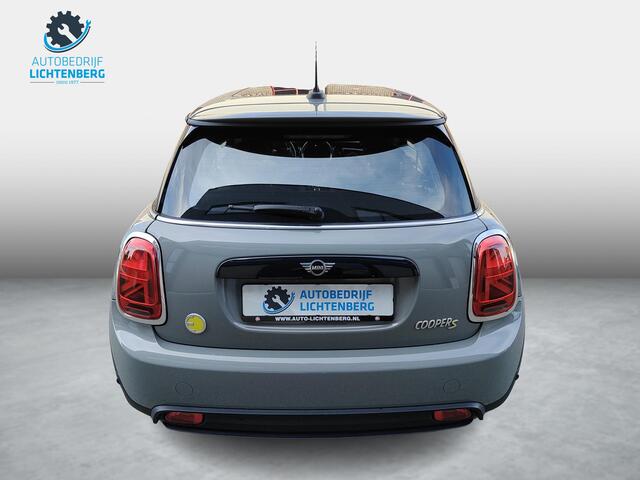 Mini Electric Mini Essential 33 kWh PANO / Stoelverw. / HUD