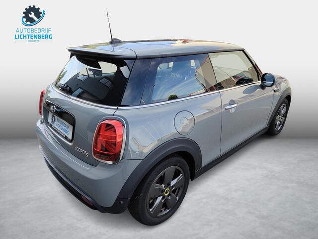 Mini Electric Mini Essential 33 kWh PANO / Stoelverw. / HUD