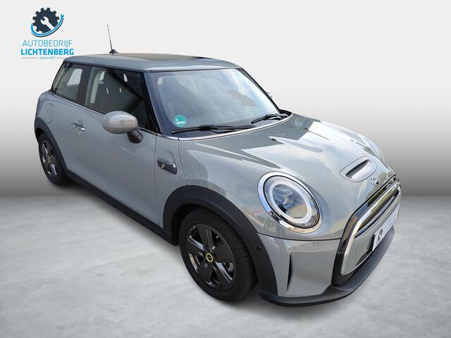 Mini Electric Mini Essential 33 kWh PANO / Stoelverw. / HUD
