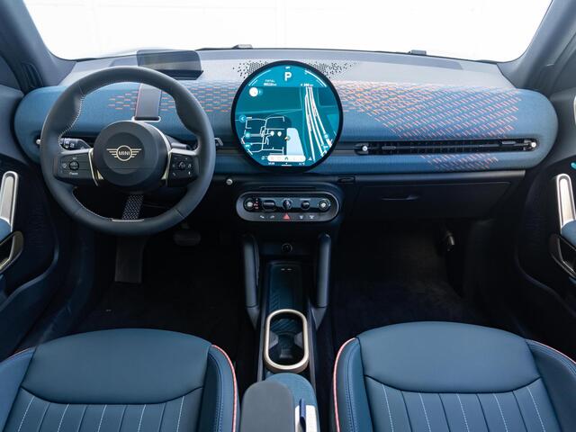 Mini Electric Aceman SE Favoured + XL pakket + Trekhaak + Panoramadak