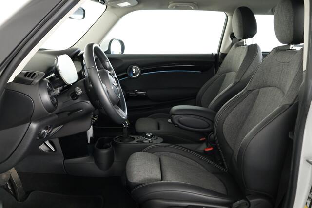 Mini Electric Mini Essential 33 kWh / Navi / CarPlay / ACC / Cam / LED