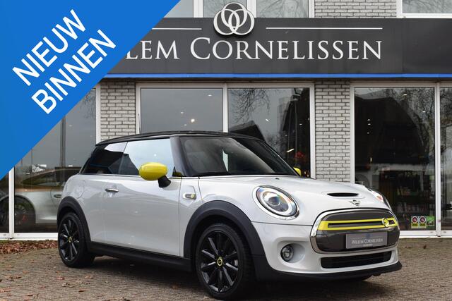 Mini Electric Mini Essential 33 kWh Camera Sportstoelen Stoelverwarmi