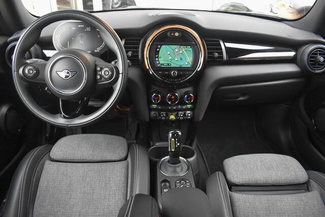 Mini Electric Mini Essential 33 kWh Camera Sportstoelen Stoelverwarmi