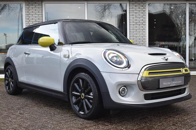 Mini Electric Mini Essential 33 kWh Camera Sportstoelen Stoelverwarmi