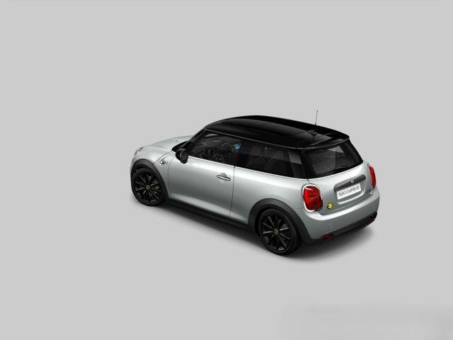 Mini Electric Mini Yours 33 kWh | Panoramadak | Harman Kardon | Head-Up Display | Union Jack | Stoelverwarming | Keyless | Apple Carplay | Navigatie | Camera | Parkeersensoren | Warmtepomp | Leer | Cruise Control | DAB |