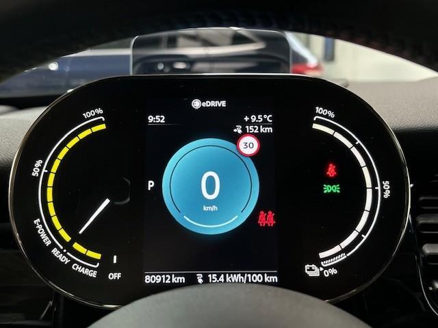 Mini Electric Mini Business Edition 33 kWh | Panoramadak | Driving Assist | Comfort Plus | NL auto | BTW |