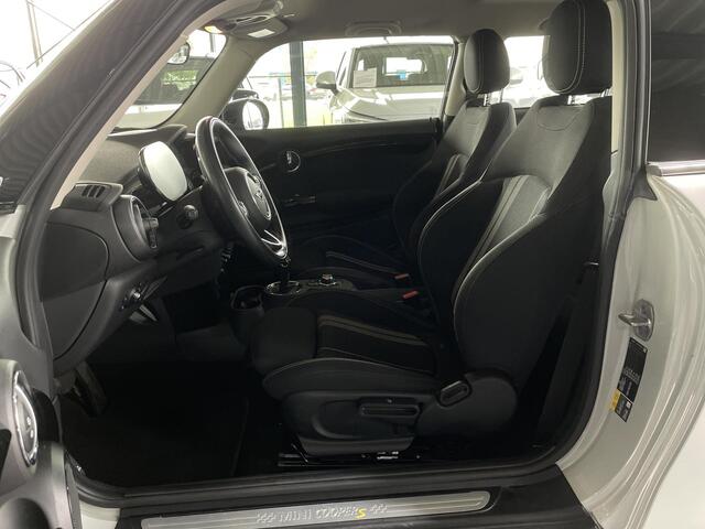 Mini Electric Mini Business Edition 33 kWh RIJKLAAR