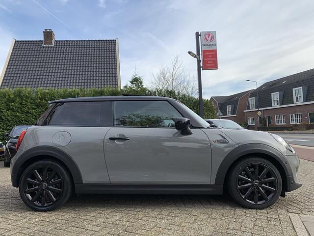 Mini Electric Mini Yours 33 kWh, Pano | Sport leder | Camera