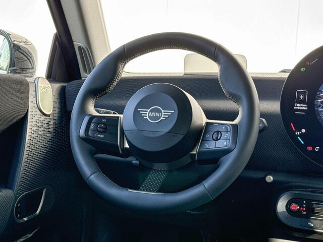 Mini John Cooper Works E Cooper M 40.7 kWh