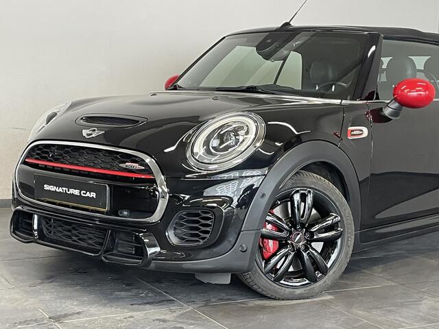 Mini John Cooper Works Mini Cabrio 2.0 Chili ? JCW ? Stoelverwarming ? Automaat ? Headup-Display ? HUD ? Adaptive Cruise Control ?