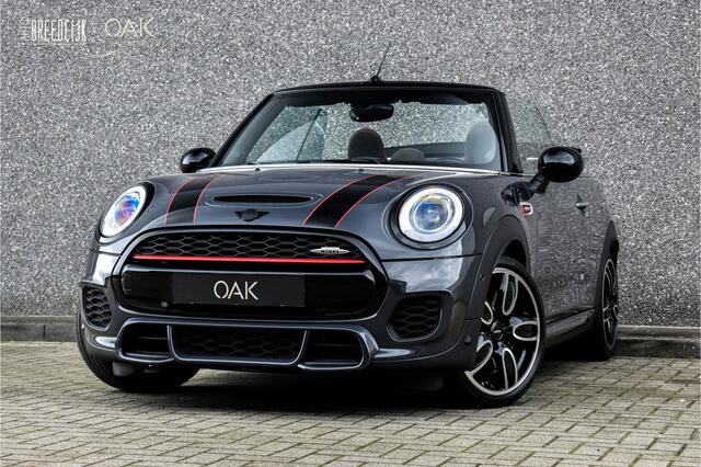 Mini John Cooper Works Cabrio 2.0 Chili F1 Aut. | Navigatie | Head-Up | H&K | Leder/Alcantara | LED | PDC | 18"LM | Thunder Grey