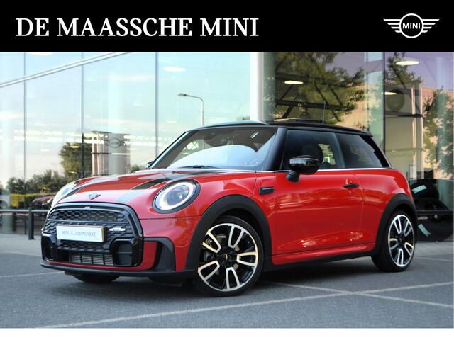 Mini John Cooper Works Hatchback JCW Automaat / Panoramadak / Sportstoelen / Adaptief onderstel / Multifunctioneel stuurwiel / LED / Cruise Control / Navigatie
