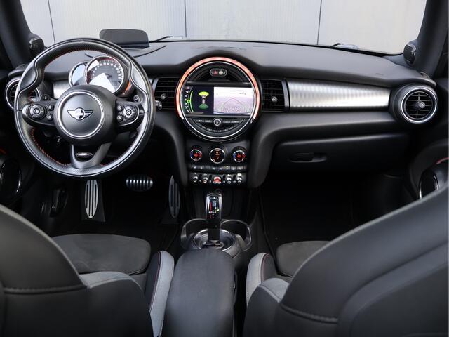 Mini John Cooper Works Mini 2.0 231PK | ACC | HUD | Harman/Kardon | Pano | Keyless |