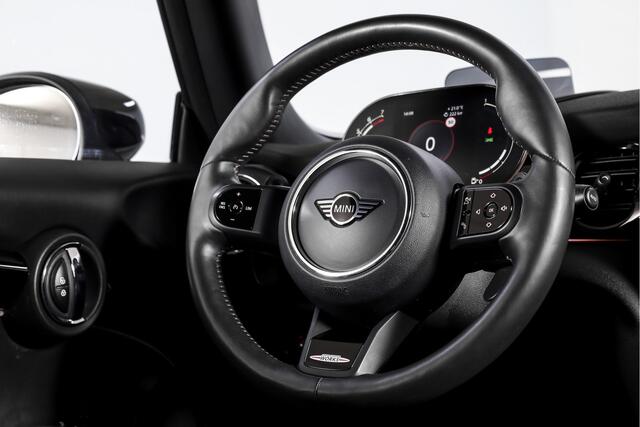 Mini John Cooper Works S 2.0 Cooper | S/K Panodak | Dig.Cockpit | Adapt.Cruise | Stoelverw. | Camera+PDC | NAV+App.Connect | Auto.Airco | LM 17" |