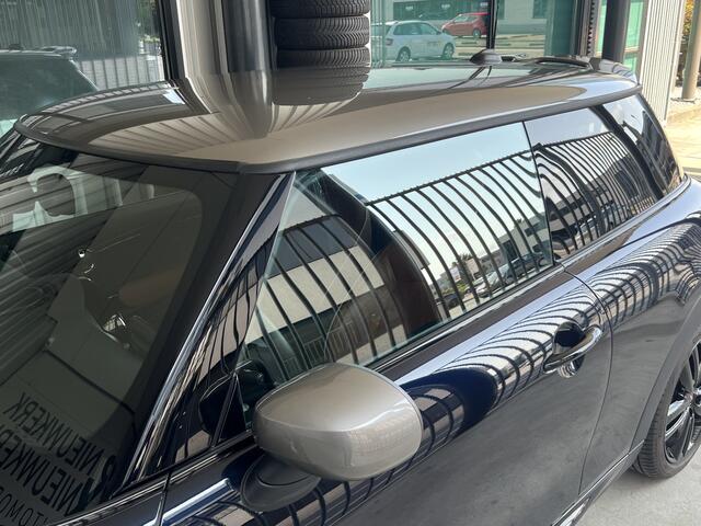 Mini John Cooper Works Mini 1.5 Dalston Edition | JCW PACK | LEDER | HARMAN/KARDON | CARPLAY/ANDROID | NAVI | CRUISE CONTROL | PDC V+A | CLIMATE CONTROL | LMV 17'' | STOELVERWARMING | KEYLESS | LED